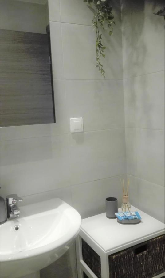New Sea Escape Boutique Apt-Agii Aposto Li Beach Chania  Exterior foto